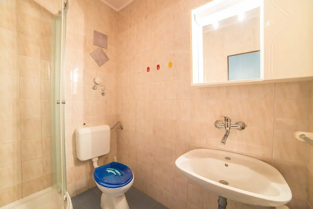 Apartments Devescovi Rovinj 0*,
