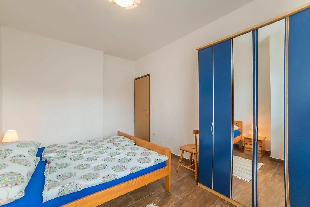 Apartments Devescovi Rovigno 0*,