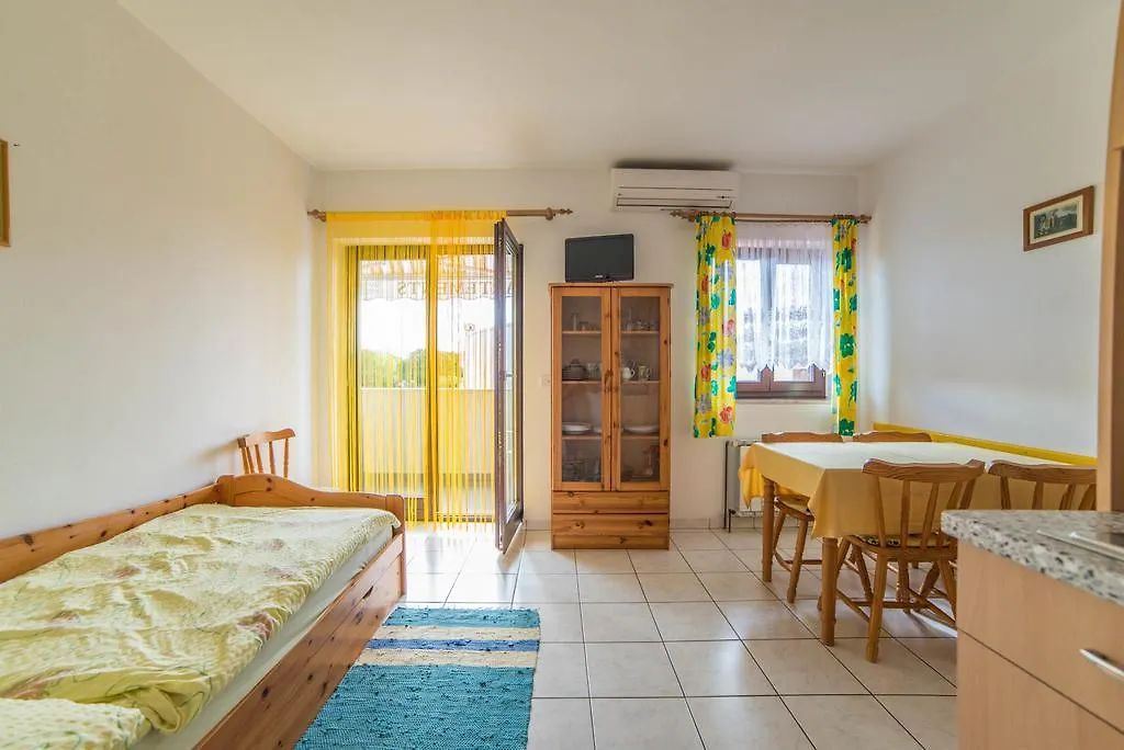 Apartments Devescovi Rovinj 0*,  Croatia